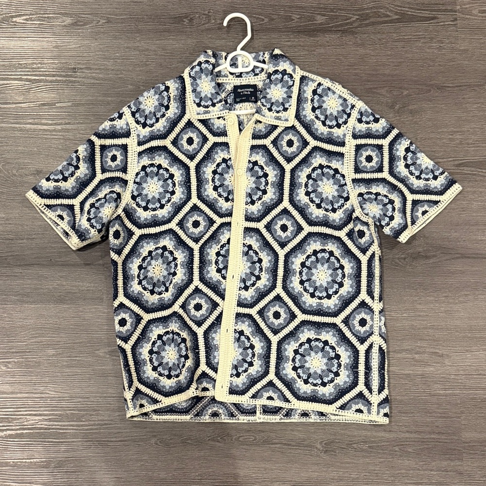 Abercrombie - Crochet-Style Floral Button-Through Sweater Polo